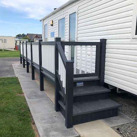 Pg177 Golden Palm Resort 8 Berth Caravan With Decking Chapel Saint Leonards Exterior foto